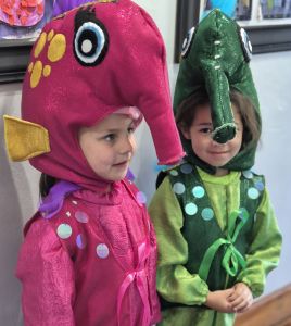 Kids Costumes to Hire - Sea Horse - Pink
